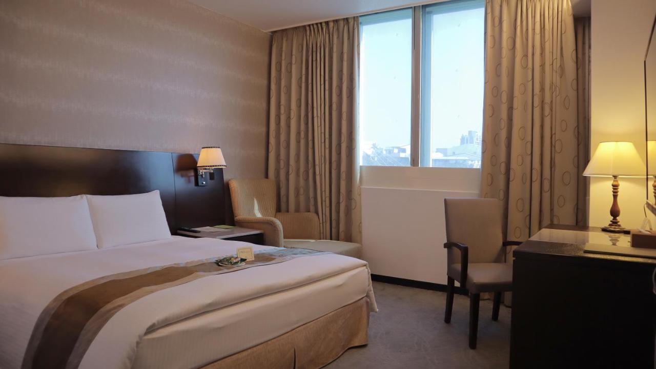 Ho Fong Business Stay Phong Nguyên Ngoại thất bức ảnh