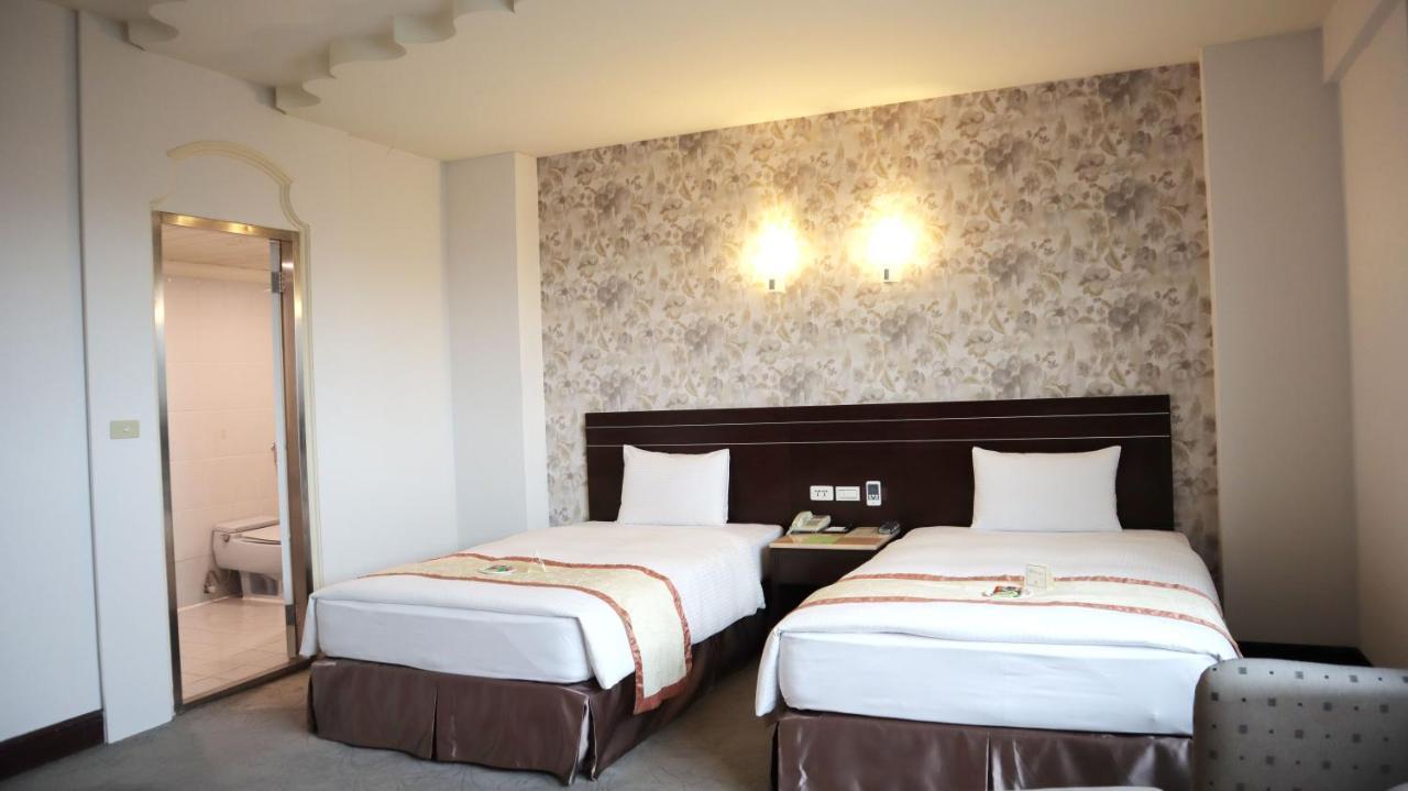Ho Fong Business Stay Phong Nguyên Ngoại thất bức ảnh