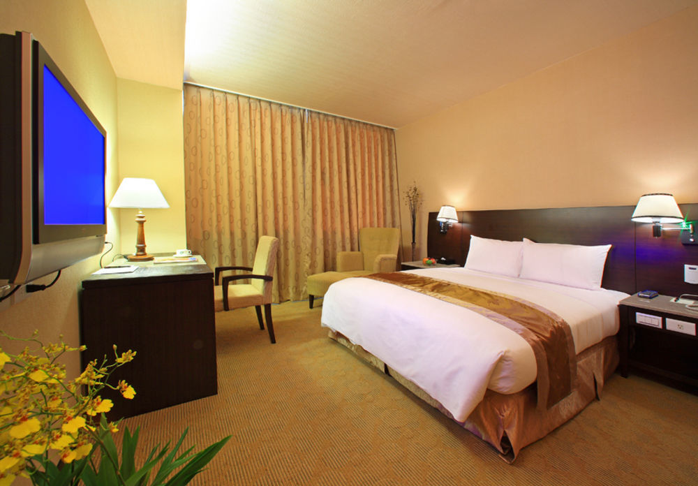 Ho Fong Business Stay Phong Nguyên Ngoại thất bức ảnh